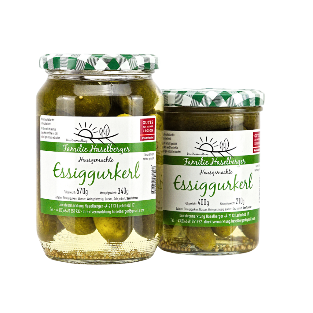 Essiggurkerl im großen und kleinen Glas